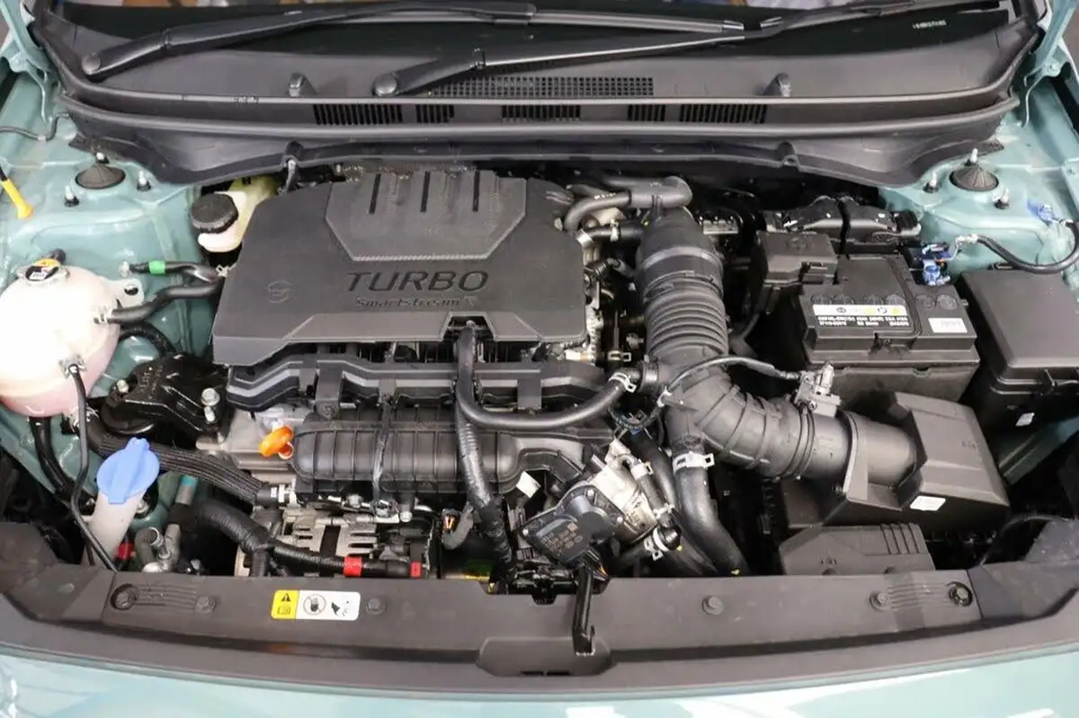 2024-hyundai-bayon-10-t-gdi-ultimate-100ps-48-volt-mhev-big-28