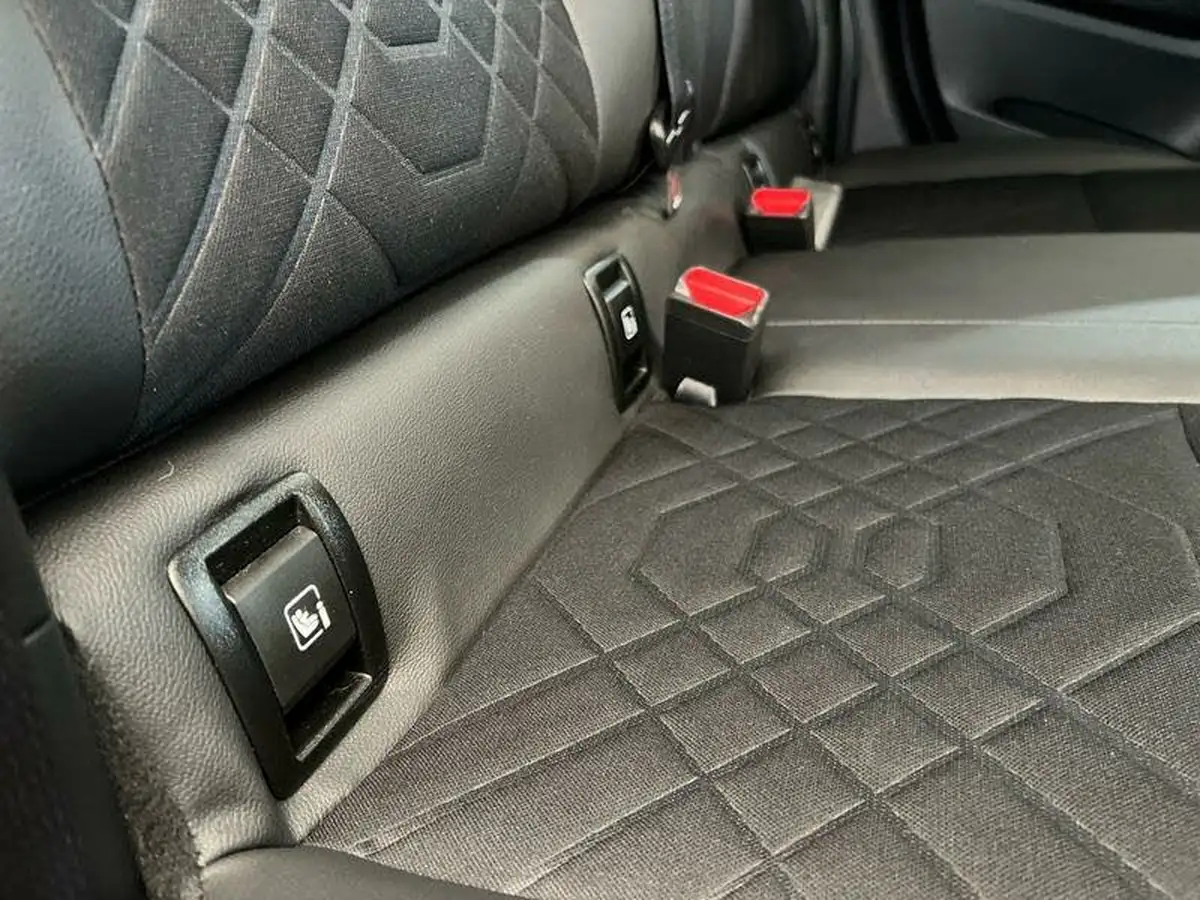 2021-nissan-juke-10-dig-t-tekna-big-12