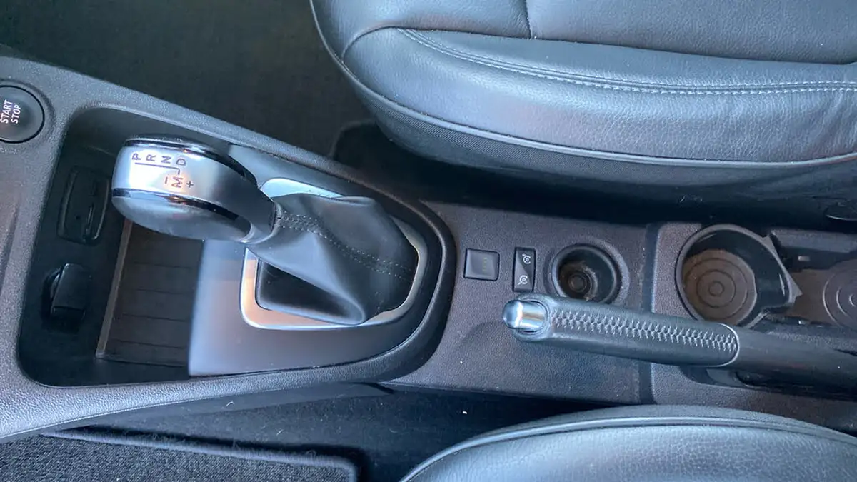 2019-renault-captur-15dci-gt-line-edc-auto-big-19
