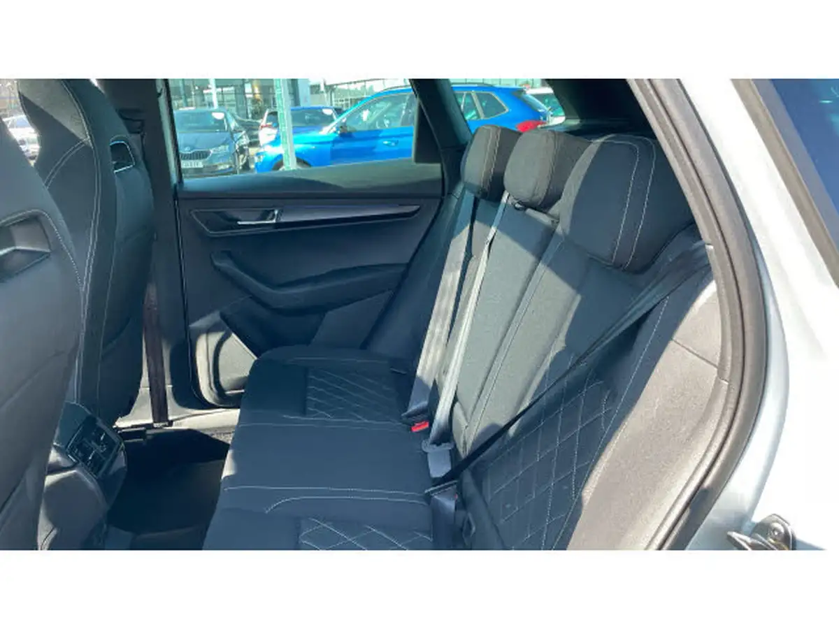2024-skoda-karoq-15-tsi-sportline-big-15