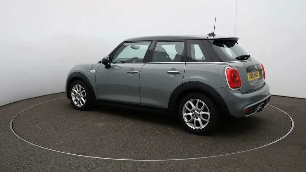 2018-mini-cooper-20-cooper-s-series-ii-ss-hatchback-5d-big-27