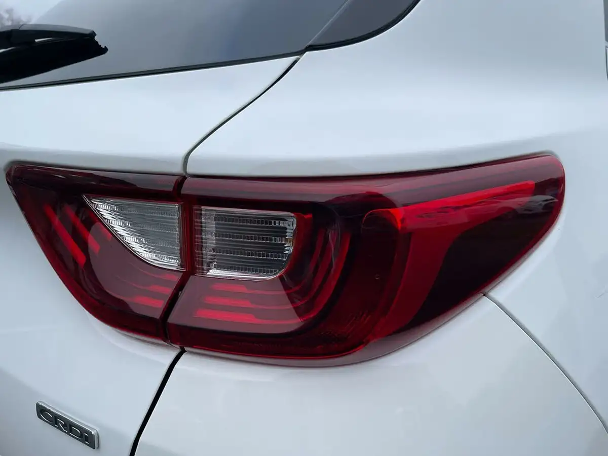 2018-kia-stonic-16crdi-first-edition-big-33