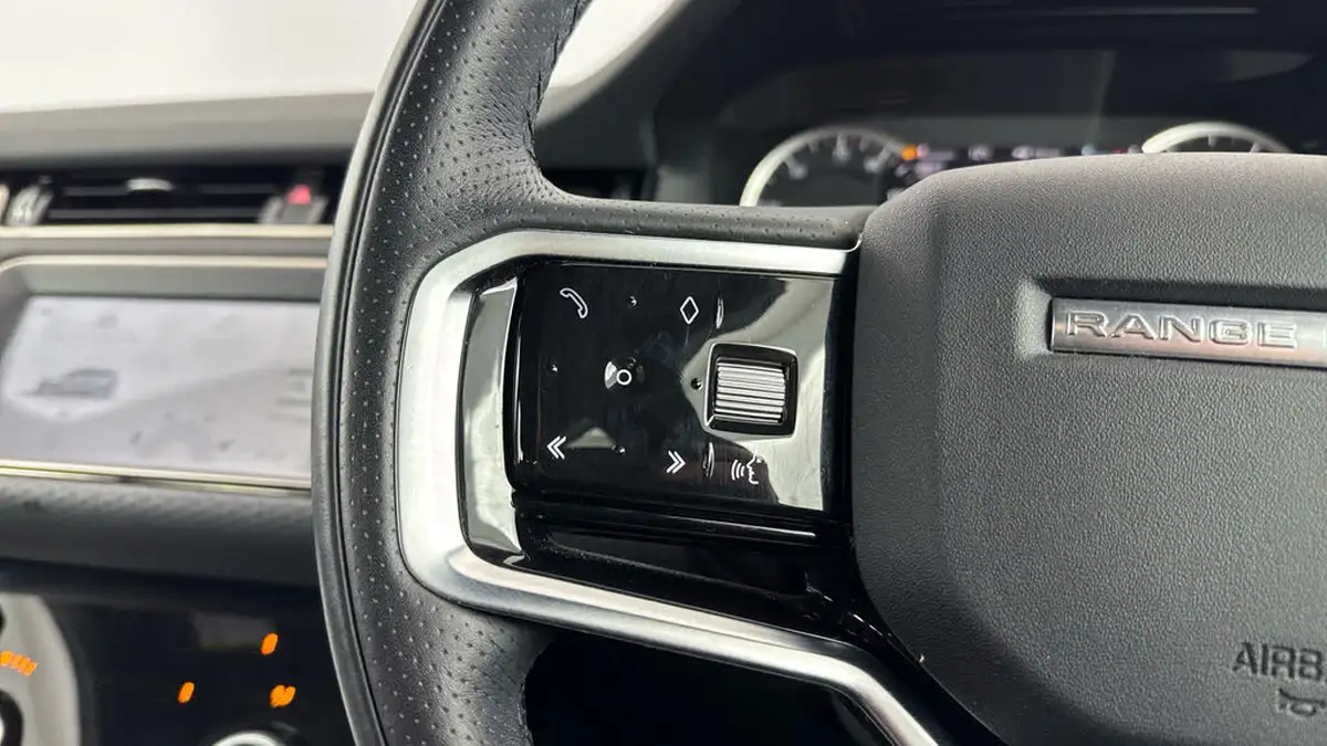 2021-land-rover-range-rover-evoque-20-d165-r-dynamic-big-18