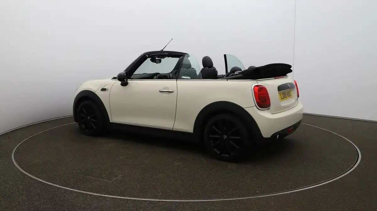 2018-mini-cooper-15-cooper-series-ii-ss-convertible-2d-big-29