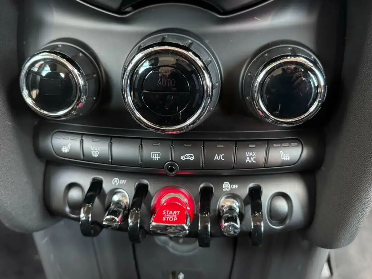 2019-mini-cooper-15-cooper-classic-hatchback-5d-big-44