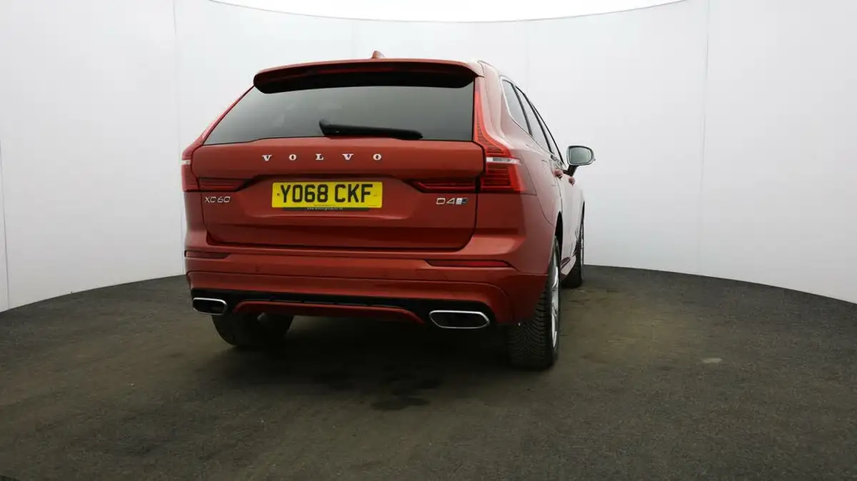 2018-volvo-xc60-20td-d4-r-design-4x4-geartronic-big-52