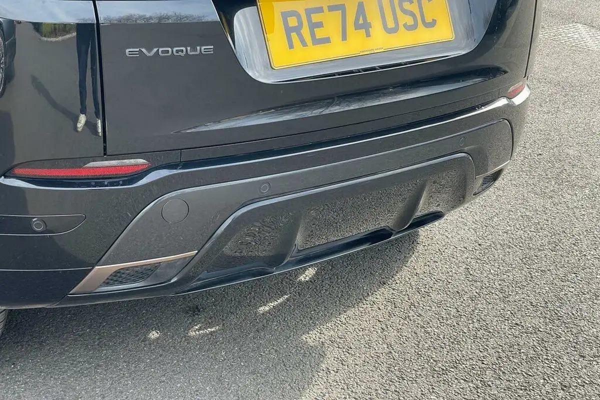 2024-land-rover-range-rover-evoque-15-p270e-dynamic-se-big-65