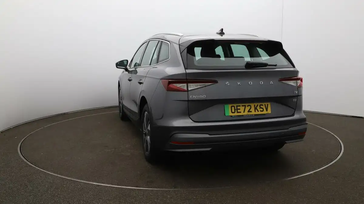 2022-skoda-enyaq-e-60-big-52