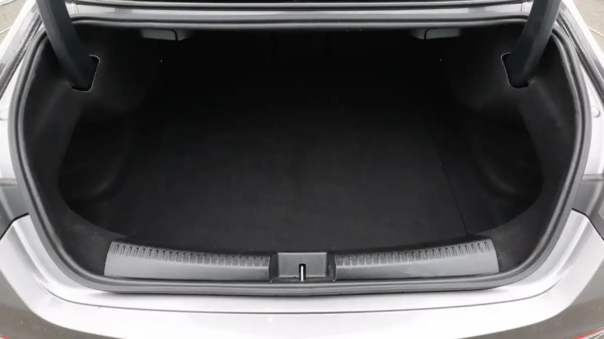 2020-mercedes-benz-cla-13-cla-180-amg-line-premium-plus-coupe-4d-big-17