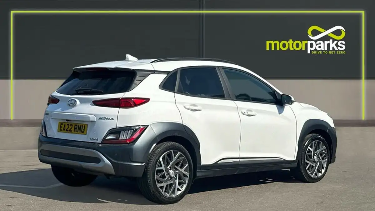 2022-hyundai-kona-16-gdi-premium-big-2