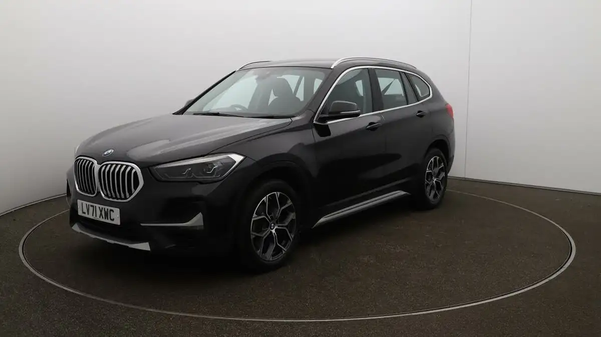 2021-bmw-x1-20-sdrive20i-xline-big-61