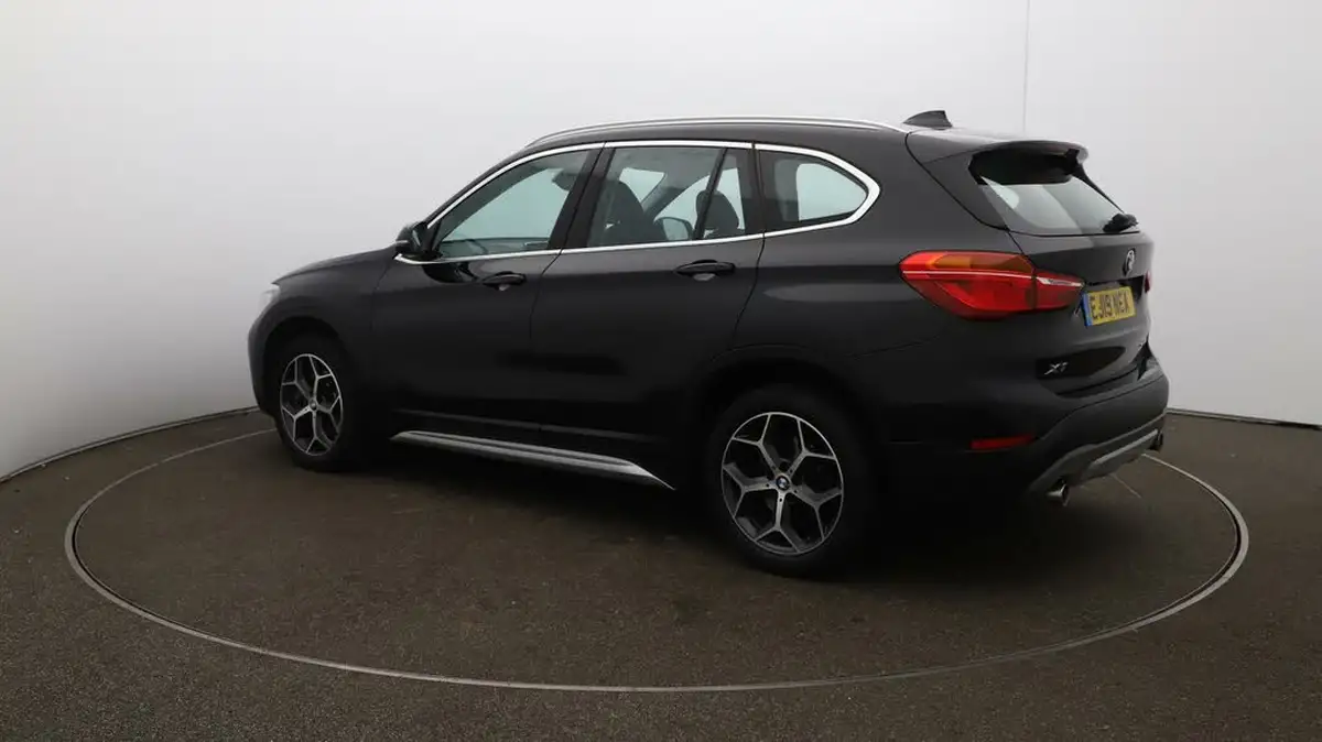 2019-bmw-x1-20-sdrive-20i-xline-sdrive20i-big-27