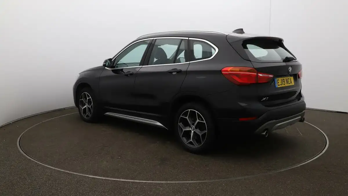 2019-bmw-x1-20-sdrive-20i-xline-sdrive20i-big-55