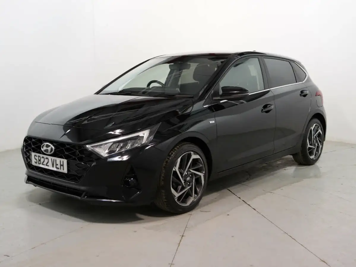 2022-hyundai-i20-10-t-gdi-premium-dct-big-2