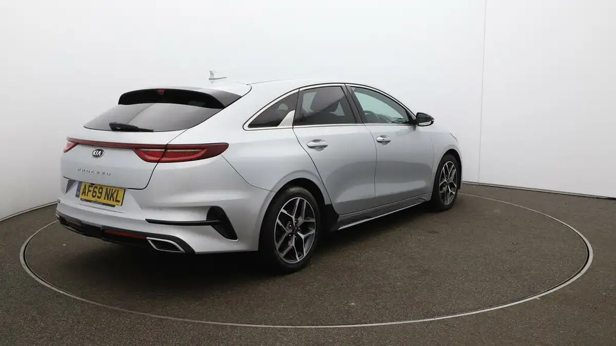 2019-kia-pro-ceed-16crdi-gt-line-station-wagon-5d-dct-big-46