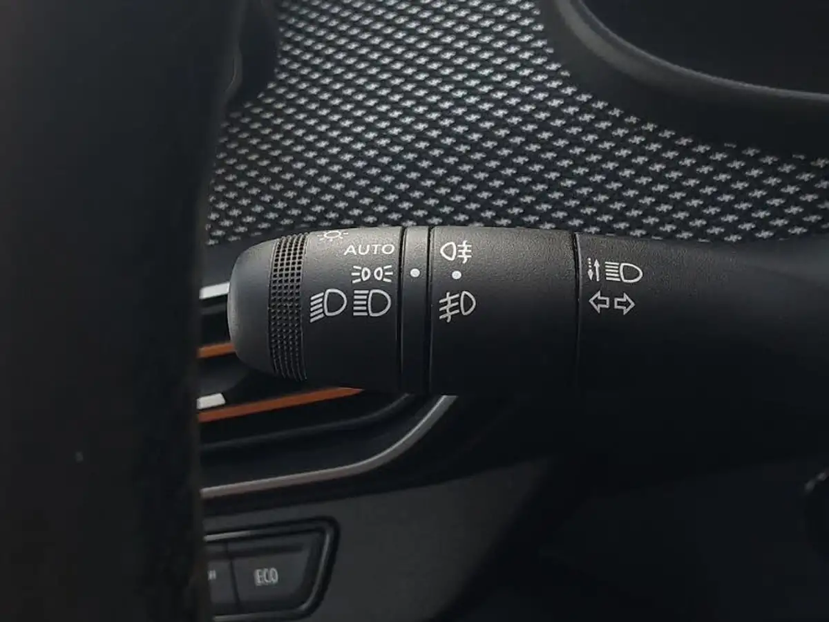 2023-dacia-sandero-stepway-10-tce-expression-90bhp-big-18