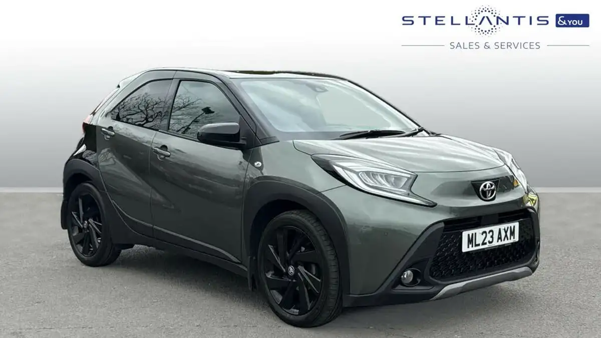 2023-toyota-aygo-x-10-vvt-i-exclusive-big-0