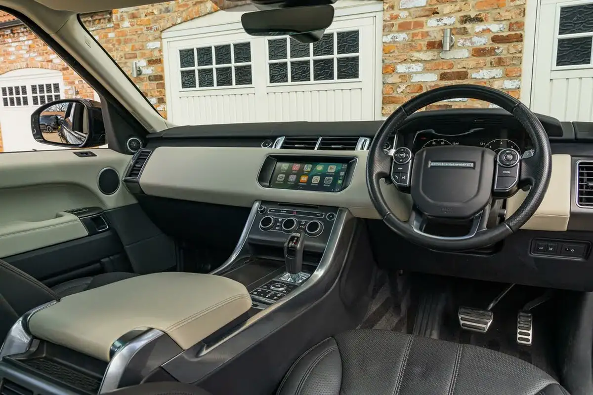 2017-land-rover-range-rover-sport-30-sd-v6-hse-dynamic-306hp-big-2