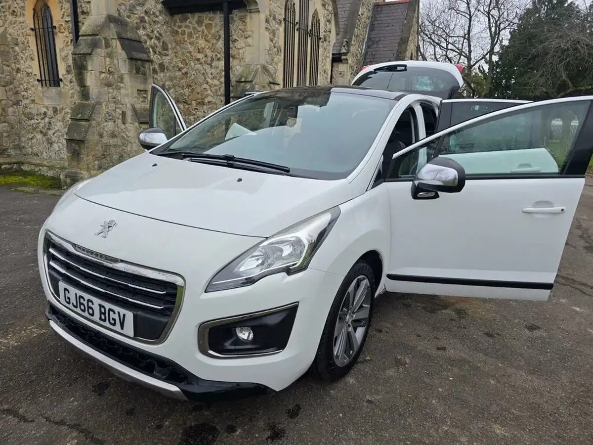 2016-peugeot-3008-crossover-16bluehdi-allure-auto-big-10