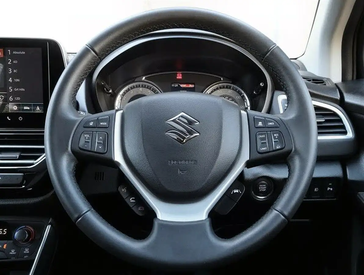 2023-suzuki-s-cross-14-boosterjet-ultra-allgrip-big-15