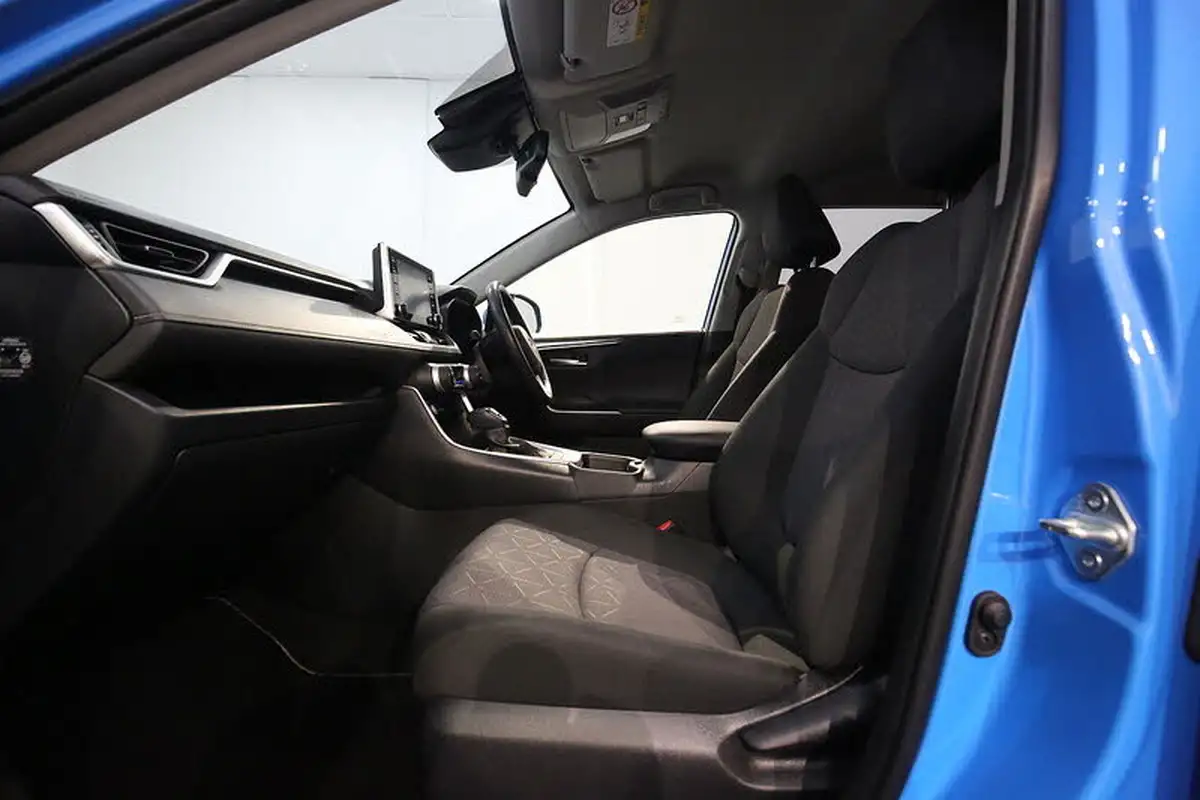 2020-toyota-rav4-25-vvt-i-design-215bhp-big-19