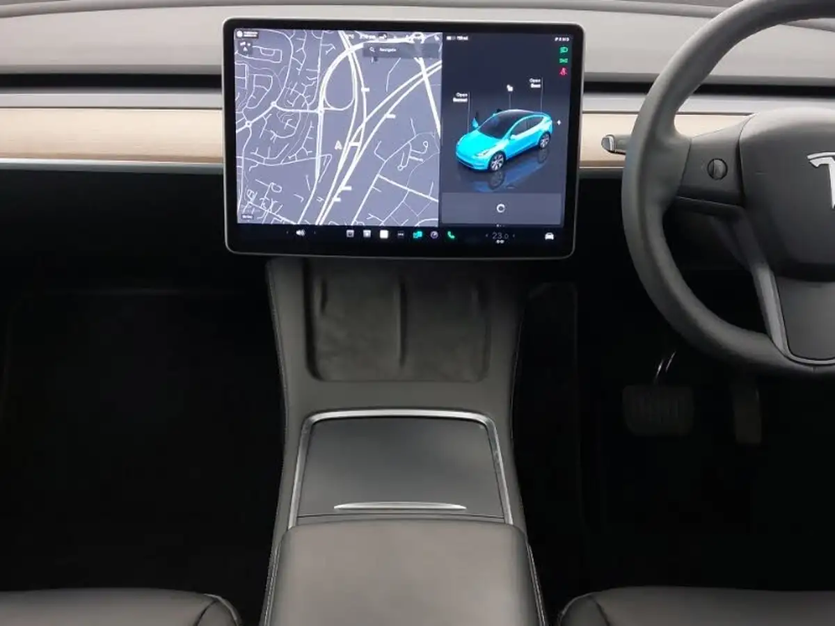 2022-tesla-model-y-e-rwd-big-9