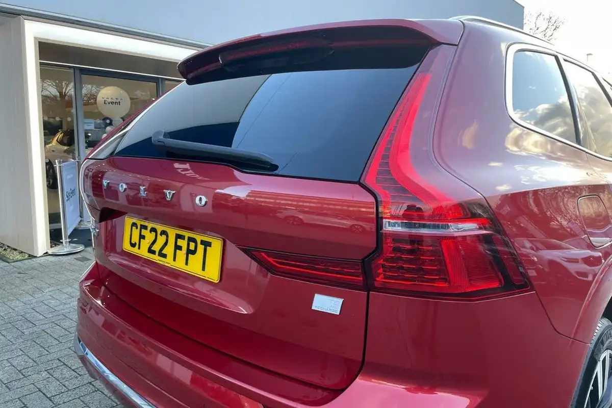 2022-volvo-xc60-20-t8-inscription-pro-455bhp-plug-in-hybrid-big-14