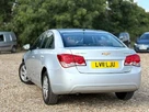 2011-chevrolet-cruze-16-ls-saloon-4d-auto-small-10
