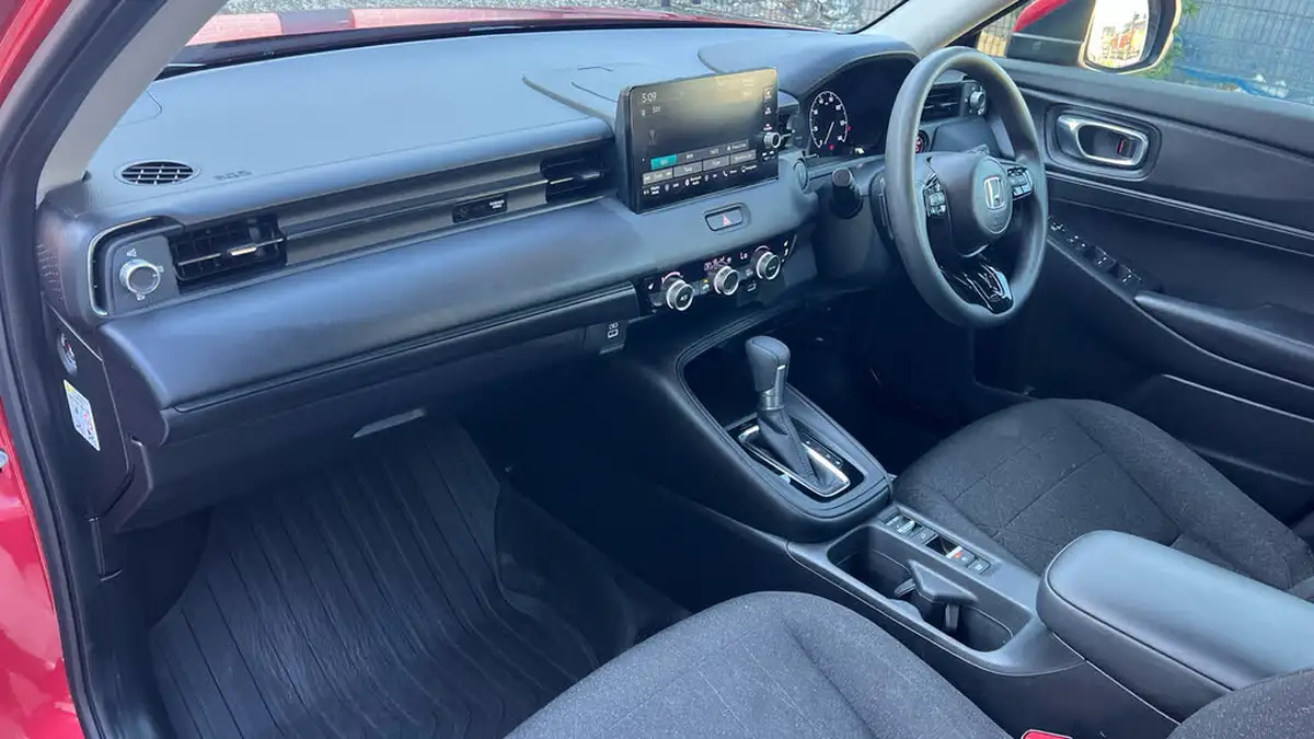 2024-honda-hr-v-15-i-mmd-elegance-big-11