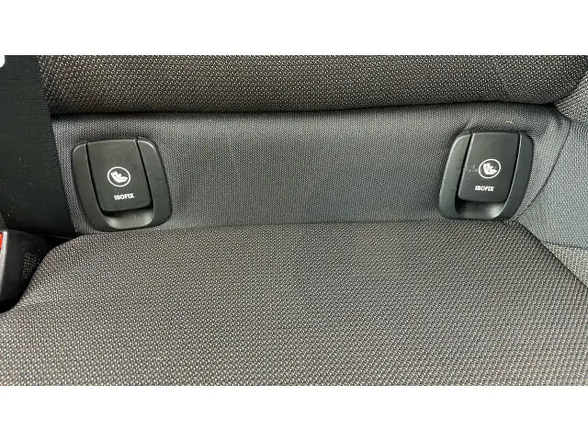 2020-mini-clubman-15-cooper-classic-big-30
