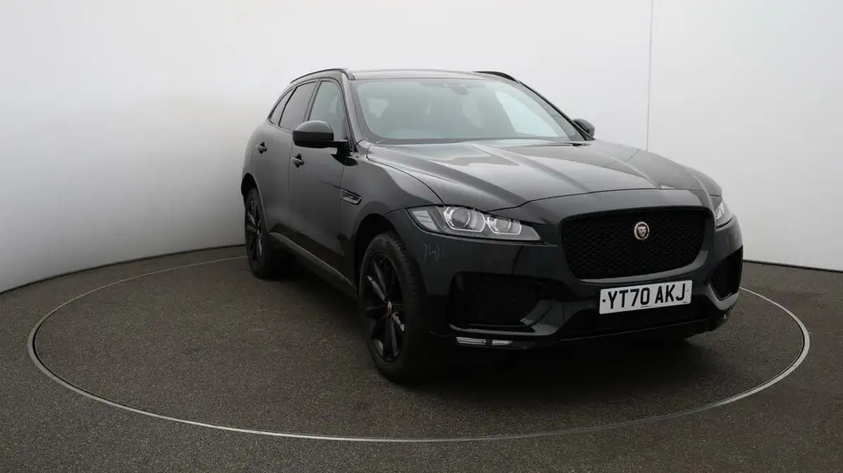 2020-jaguar-f-pace-20-i4d-chequered-flag-180ps-big-35