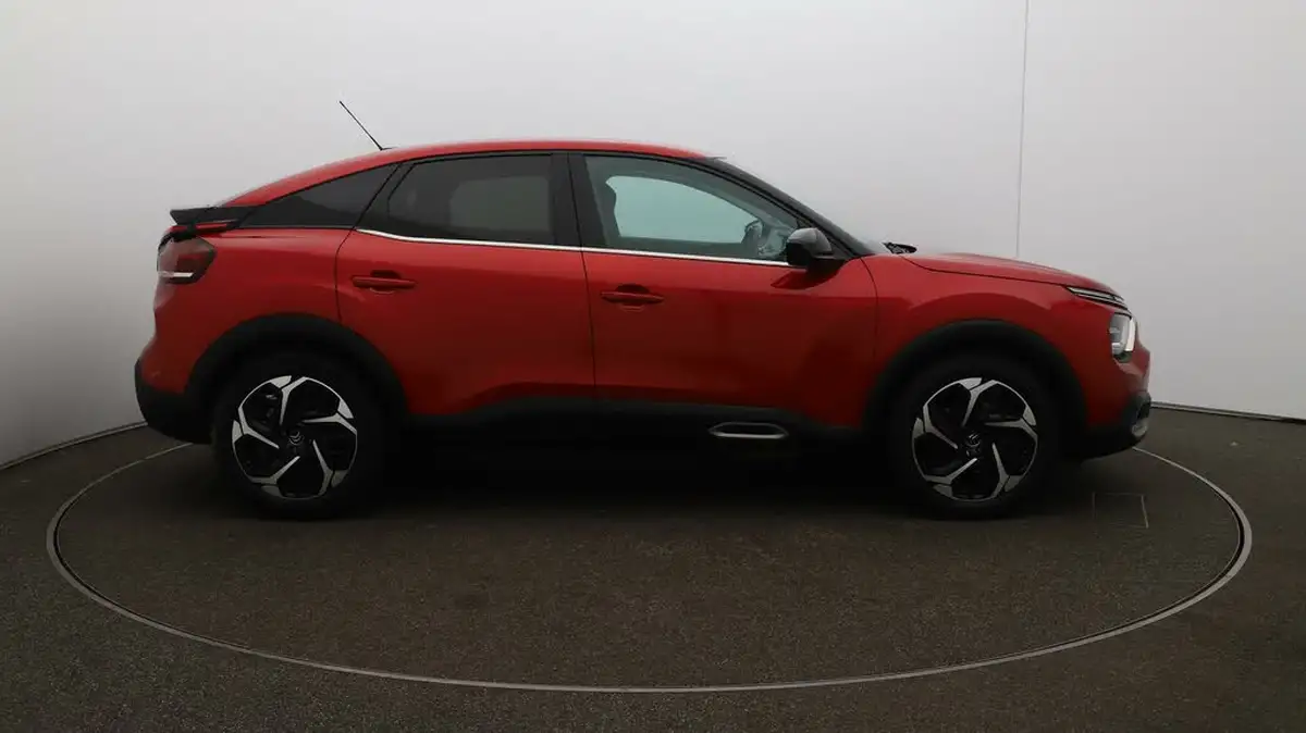 2021-citroen-c4-12-puretech-shine-130ps-big-42