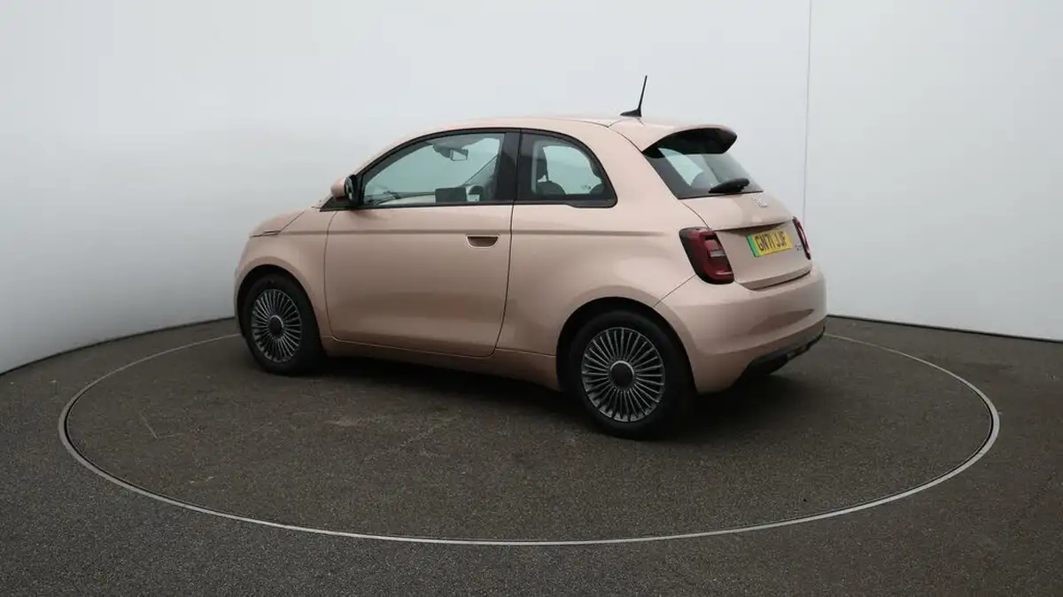 2021-fiat-500-e-icon-big-26