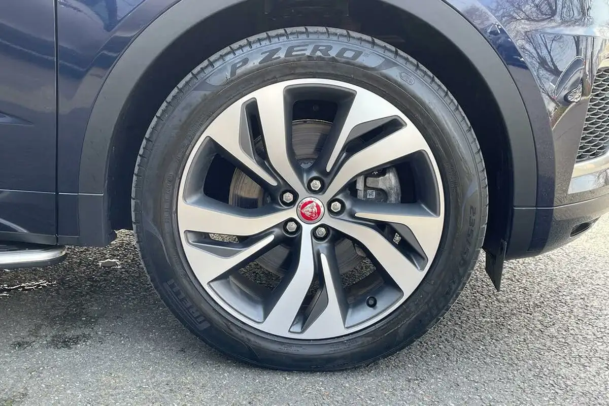 2022-jaguar-e-pace-20-d200-r-dynamic-se-big-22
