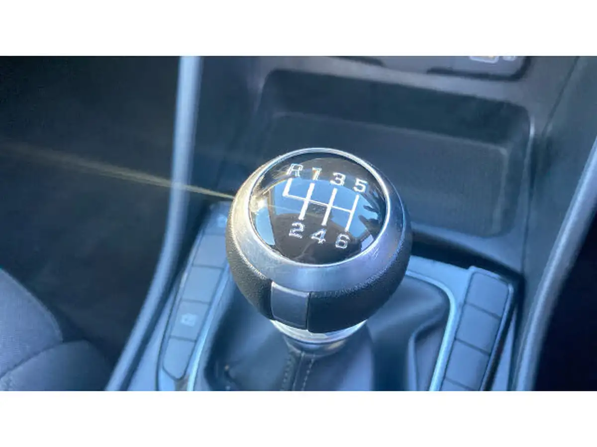 2022-hyundai-tucson-16-t-gdi-se-connect-150ps-big-34