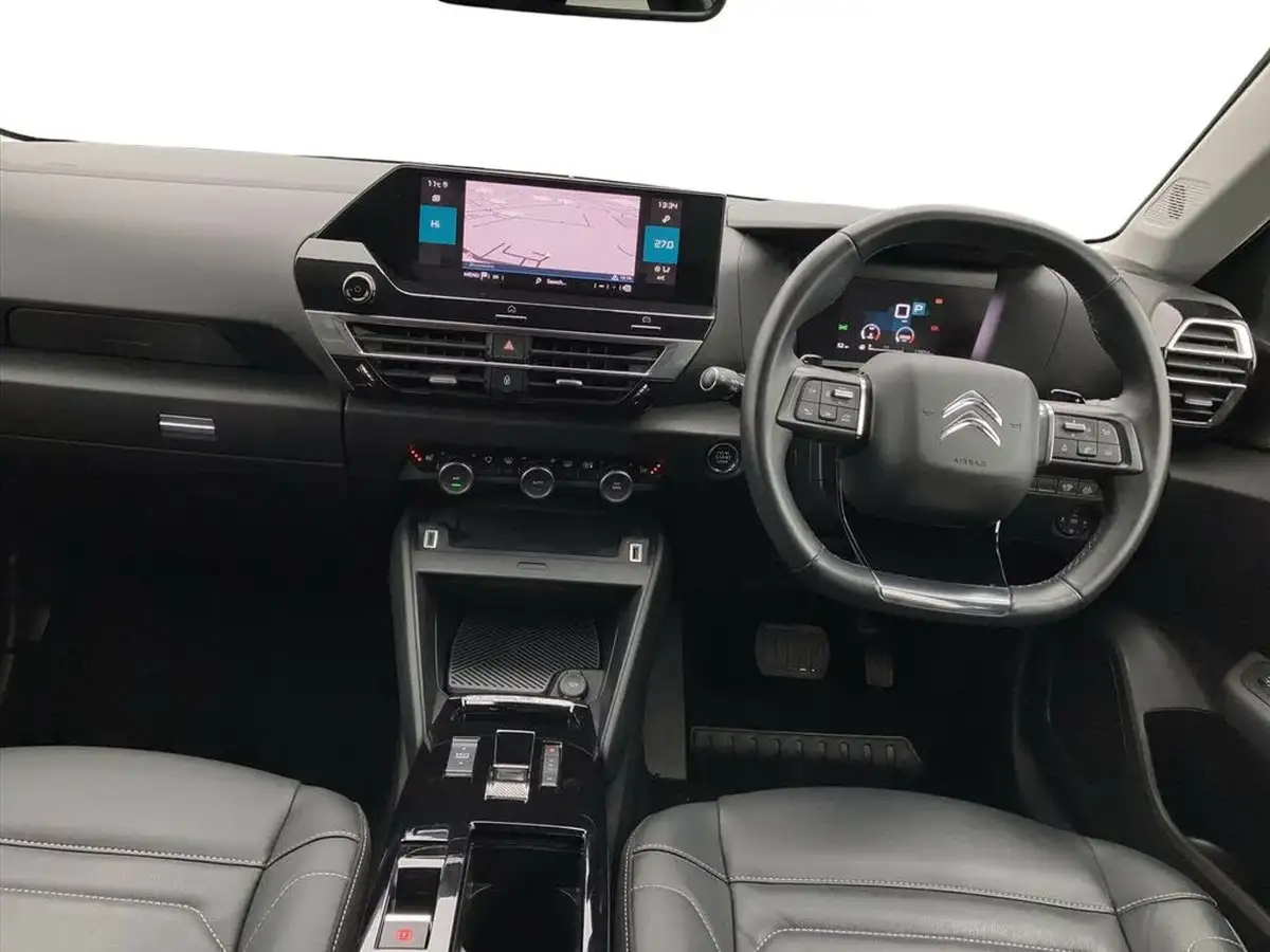 2022-citroen-c4-12-puretech-shine-plus-130ps-big-8