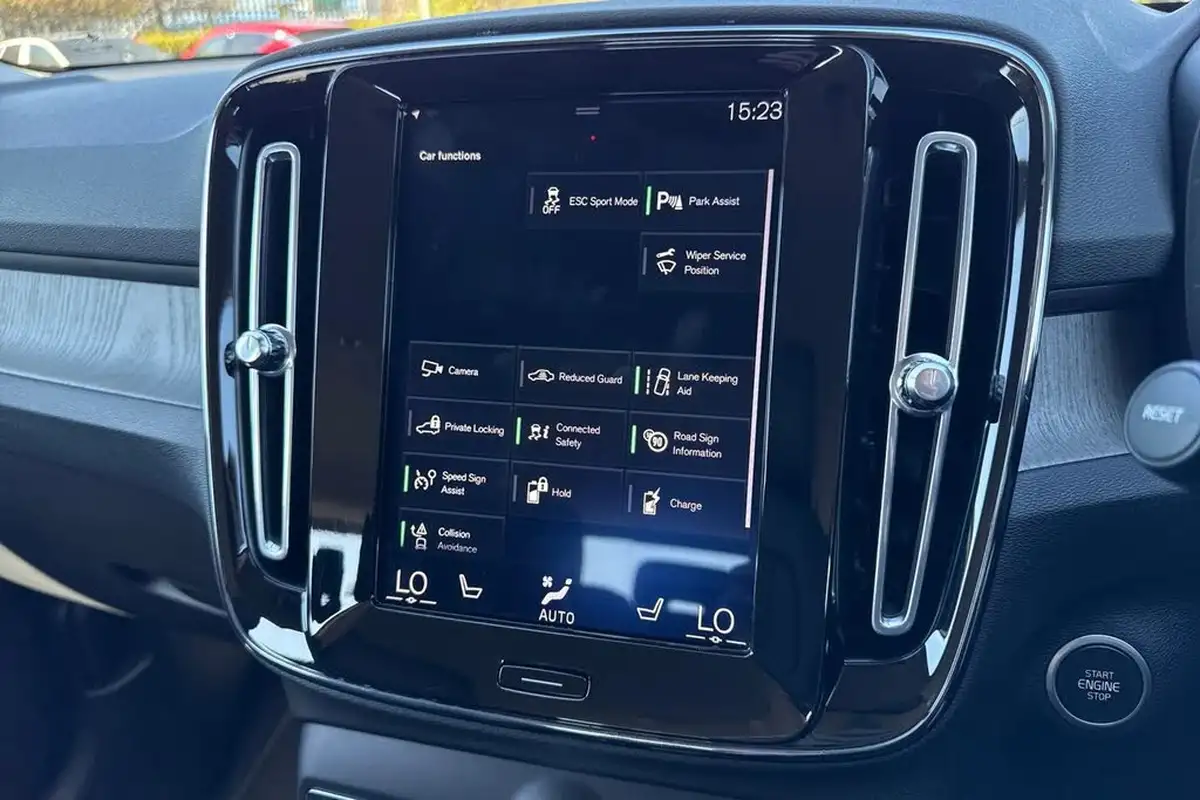 2020-volvo-xc40-15-t5-inscription-plug-in-hybrid-big-50