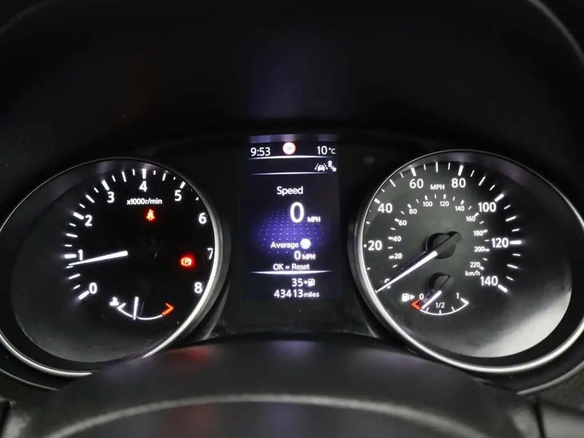 2018-nissan-qashqai-13-dig-t-tekna-160ps-big-10