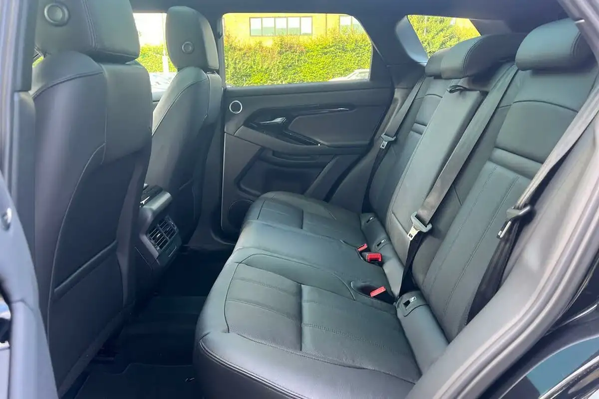 2024-land-rover-range-rover-evoque-20-d200-dynamic-se-big-38