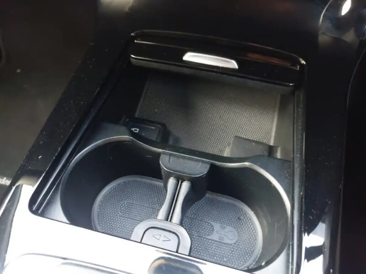 2019-mercedes-benz-a-class-15d-a180d-sport-executive-hatchback-5d-7g-dct-big-17