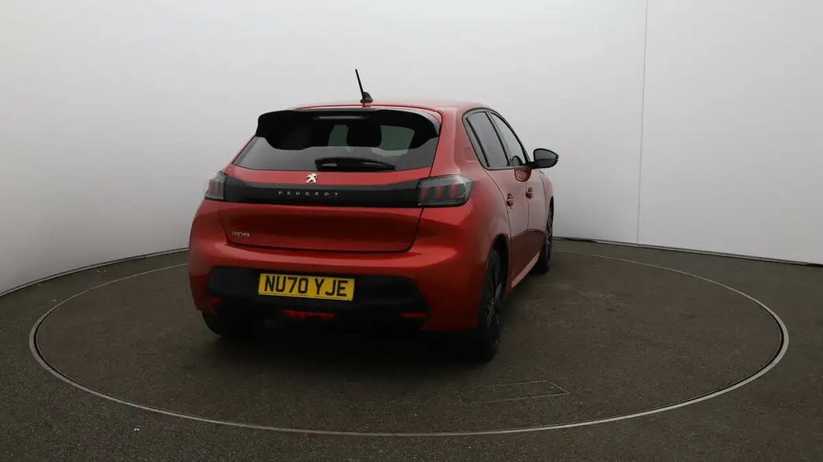 2020-peugeot-208-12-puretech-allure-100bhp-eat8-big-47