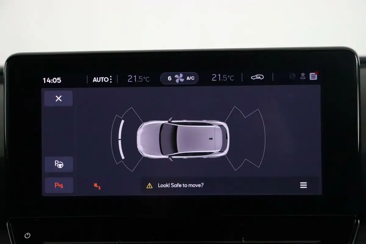 2021-seat-leon-14-e-hybrid-fr-hatchback-big-35