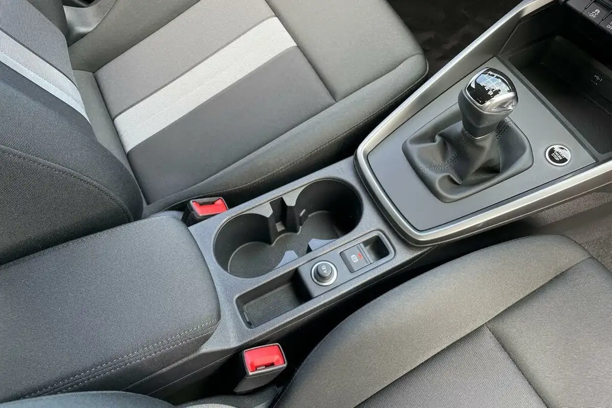 2022-audi-a3-15-35-tfsi-technik-big-14