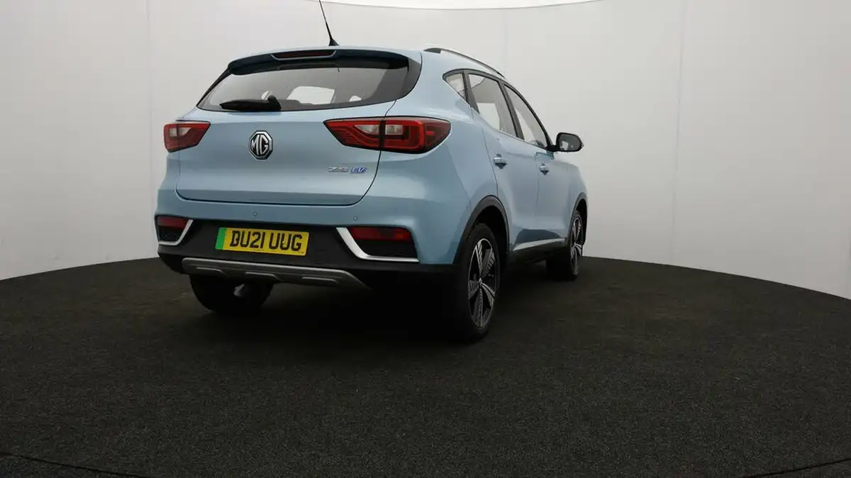 2021-mg-zs-suv-e-exclusive-ev-big-76