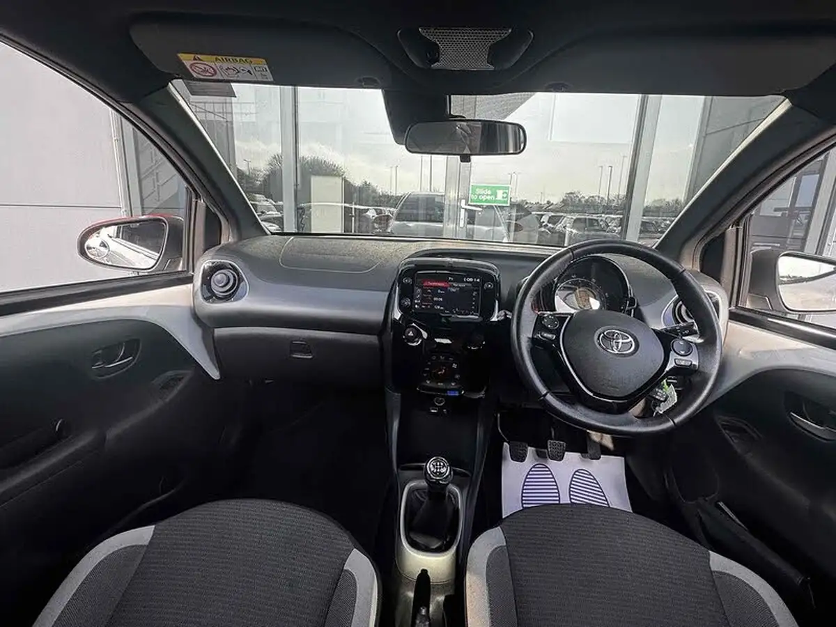 2022-toyota-aygo-10-vvt-i-x-trend-tss-big-13
