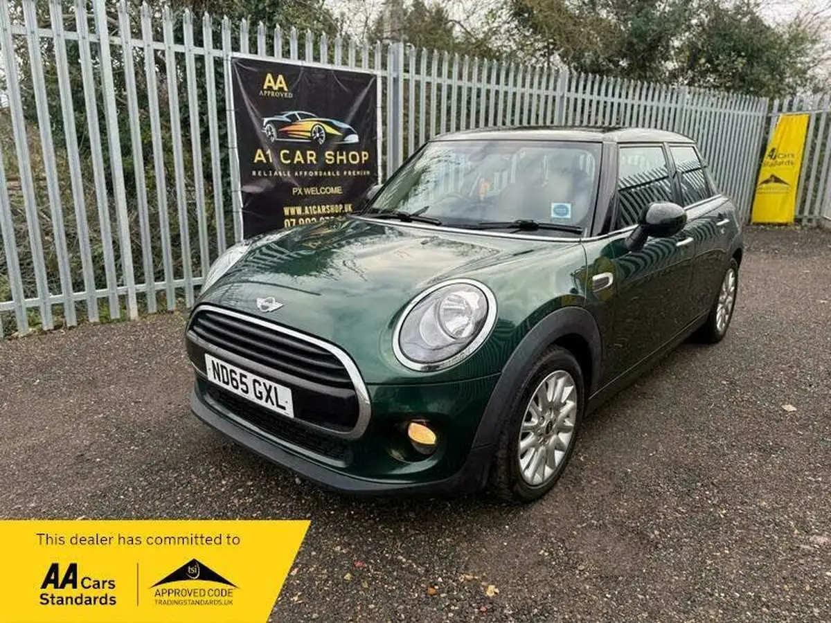 2015-mini-cooper-15-cooper-5d-auto-big-2