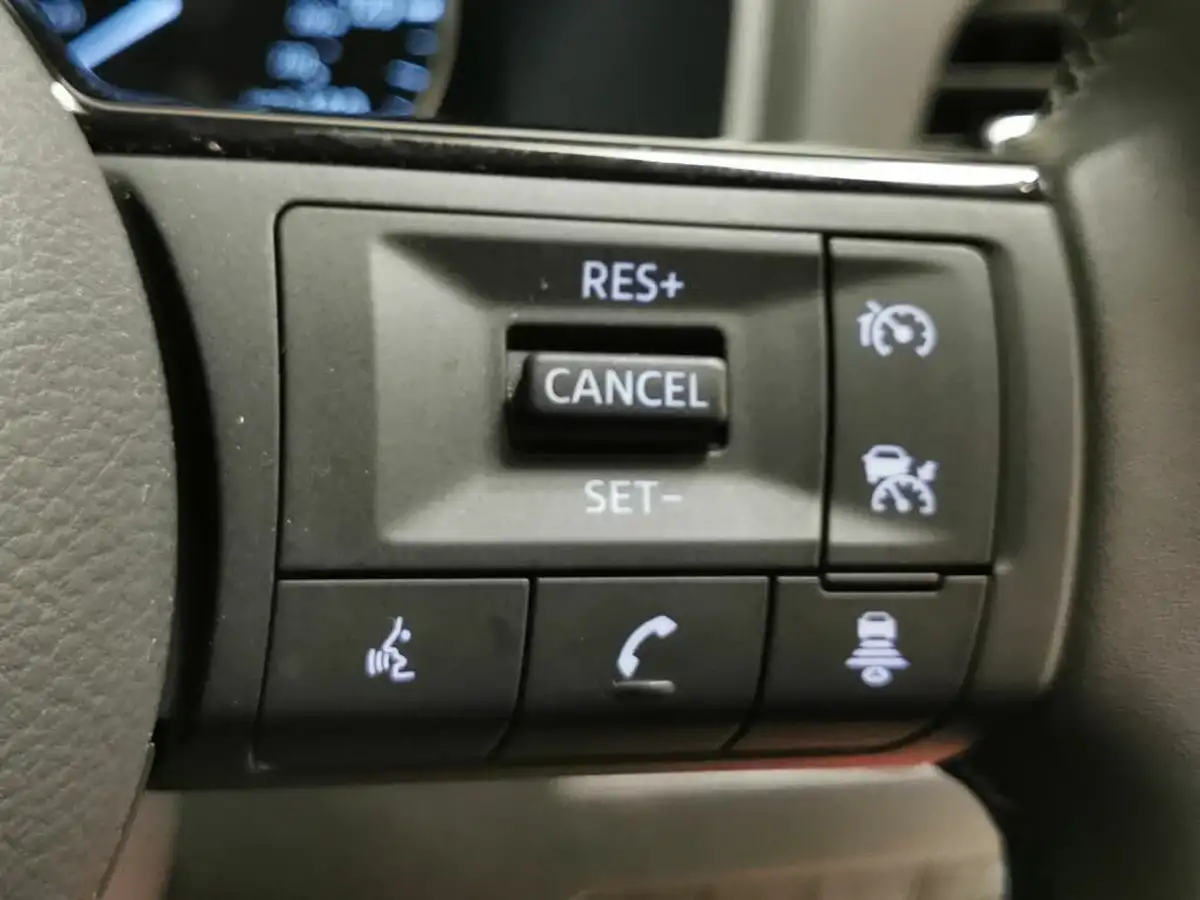 2024-nissan-qashqai-13-dig-t-acenta-premium-140ps-big-17