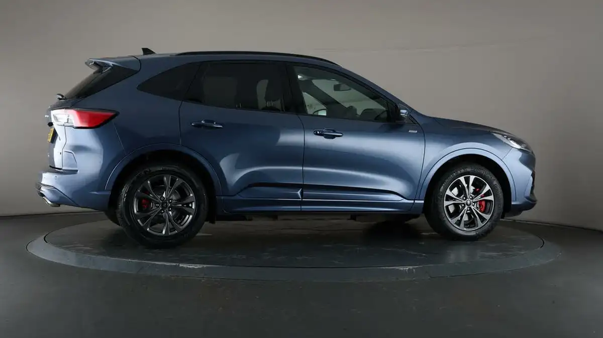 2020-ford-kuga-25t-st-line-big-61