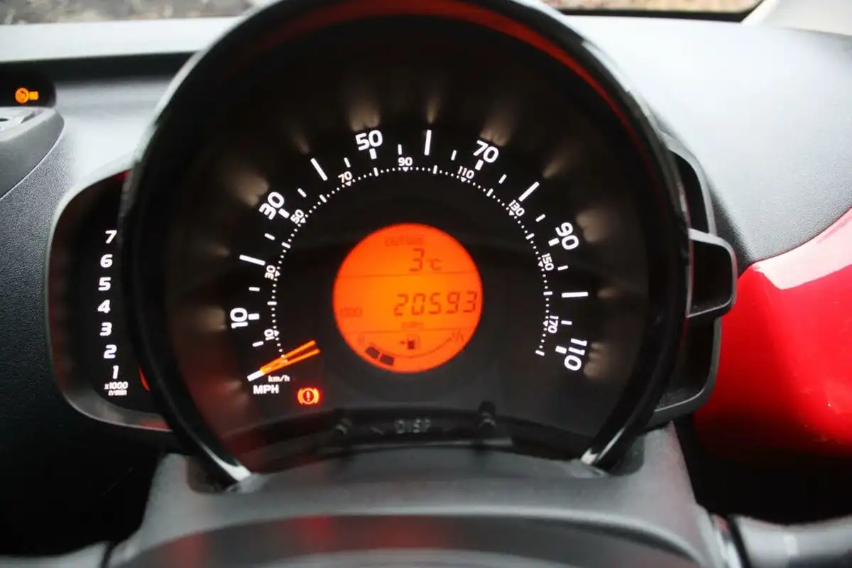 2021-citroen-c1-10-vti-jcc-big-13