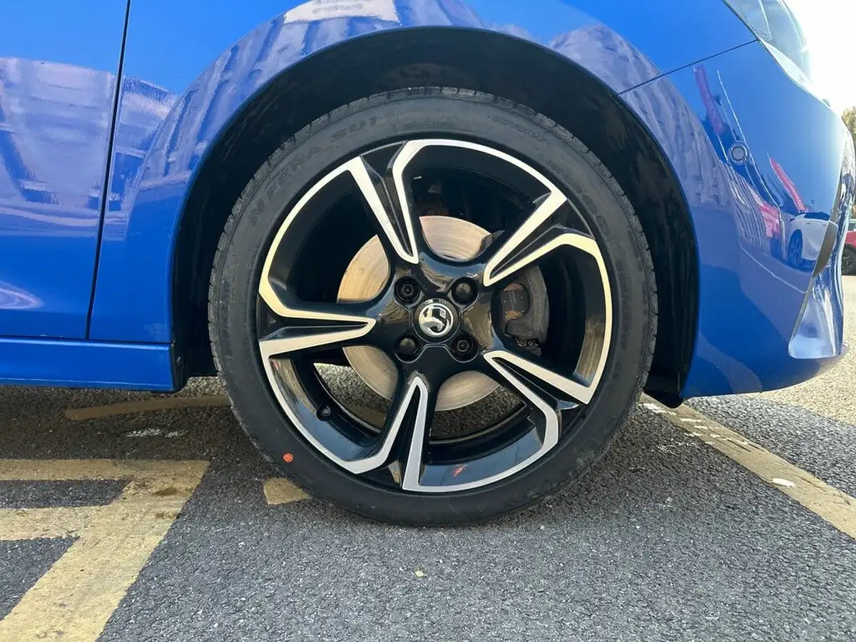 2022-vauxhall-corsa-12-turbo-elite-edition-big-8